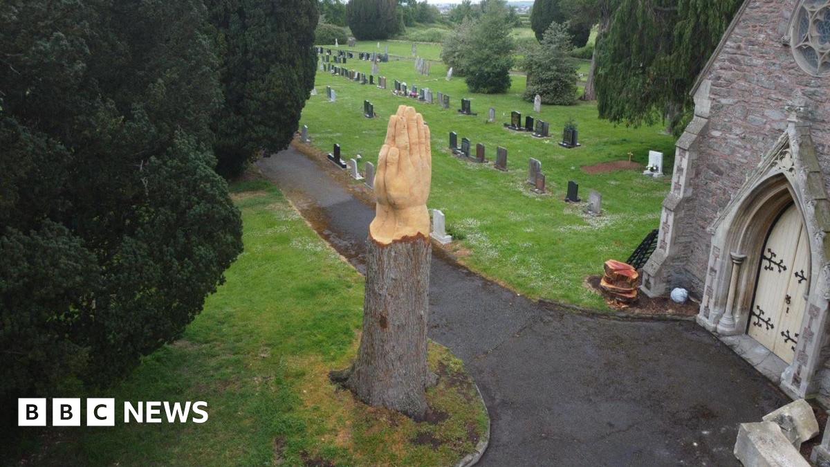 Tree in North Petherton cemetery turned into prayer sculpture
