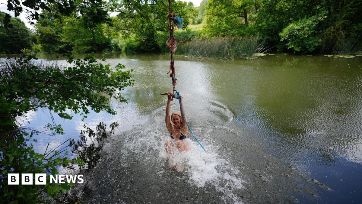 Wessex Water defends £80,000 pay rise for CEO Ruth Jefferson