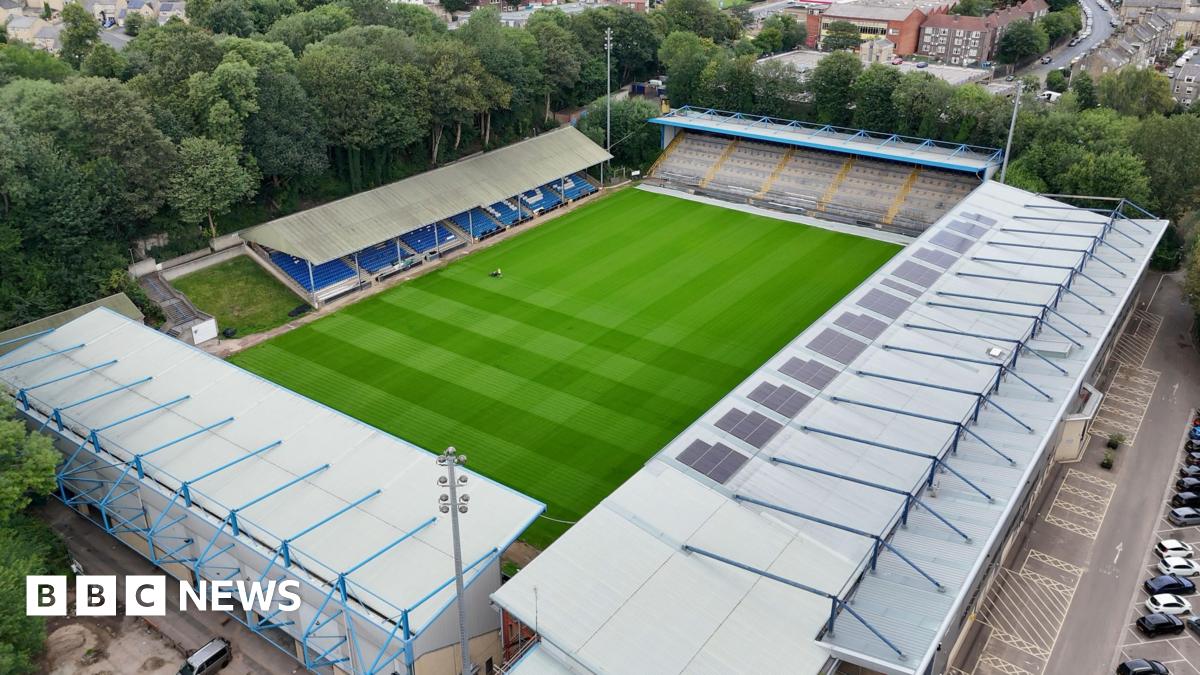 Campaign group welcomes 'review' of Halifax Shay Stadium sale