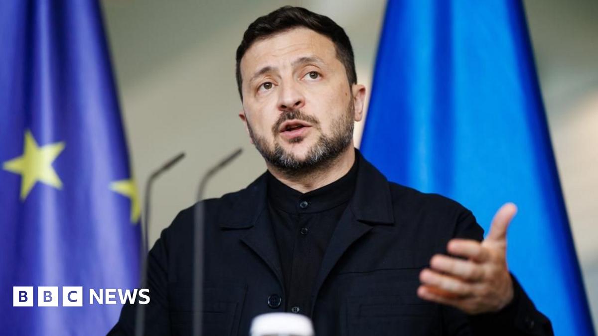 Trump to hold call with Zelensky and European leaders ahead of Putin summit - live updates thumbnail