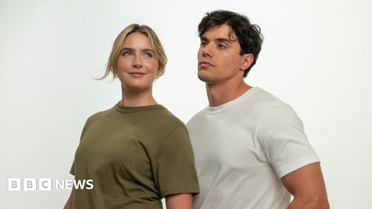 bbc.co.uk - Chris Baraniuk - Robo-top: The machines that could make your next t-shirt