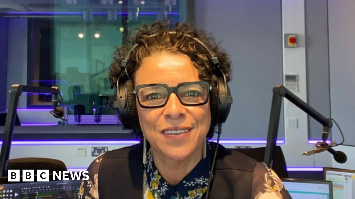 bbc.co.uk - Carolyn Stewart departs U105 amid legal proceedings