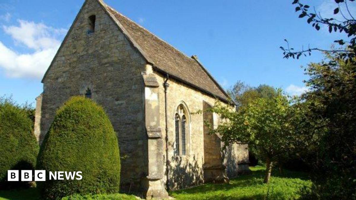 R.C. Chapel Old — Bree