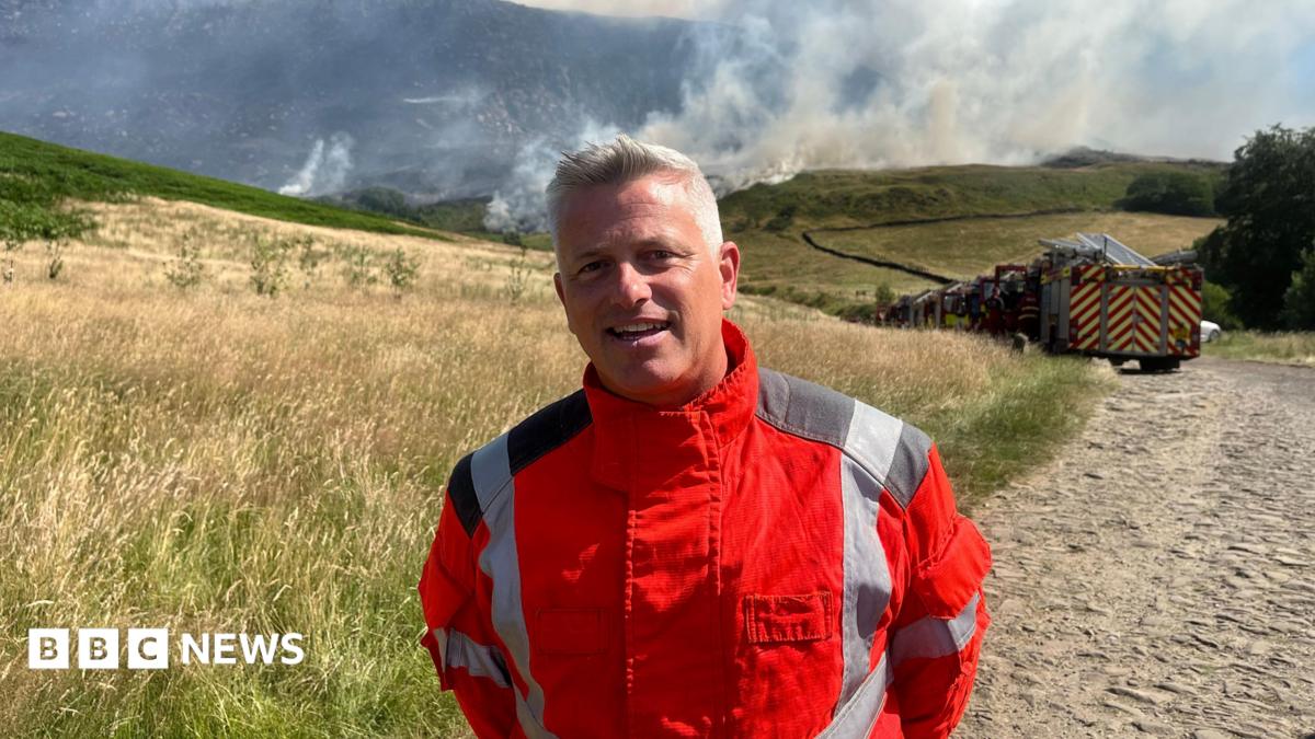 Fire Crews Battle Moorland Blaze Near Dovestone Reservoir