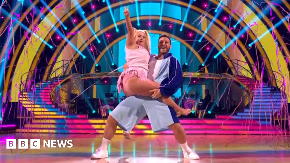 Strictly Come Dancing live: ‘You are a superstar’ Strictly’s Ellie Goldstein receives personal message from Spice Girl Strictly Come Dancing live: ‘You are a superstar’ Strictly’s Ellie Goldstein receives personal message from Spice Girl