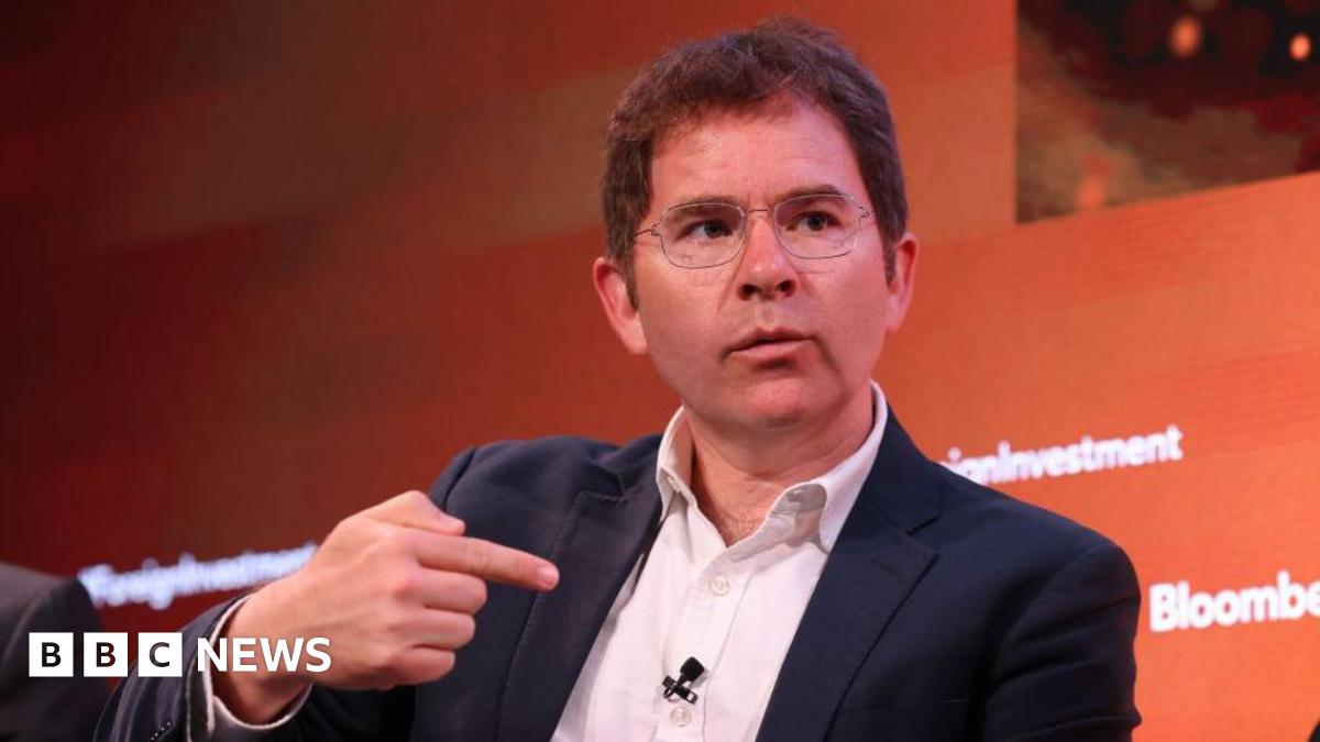 
                            Head of firm founded by Mandelson to quit after Epstein release