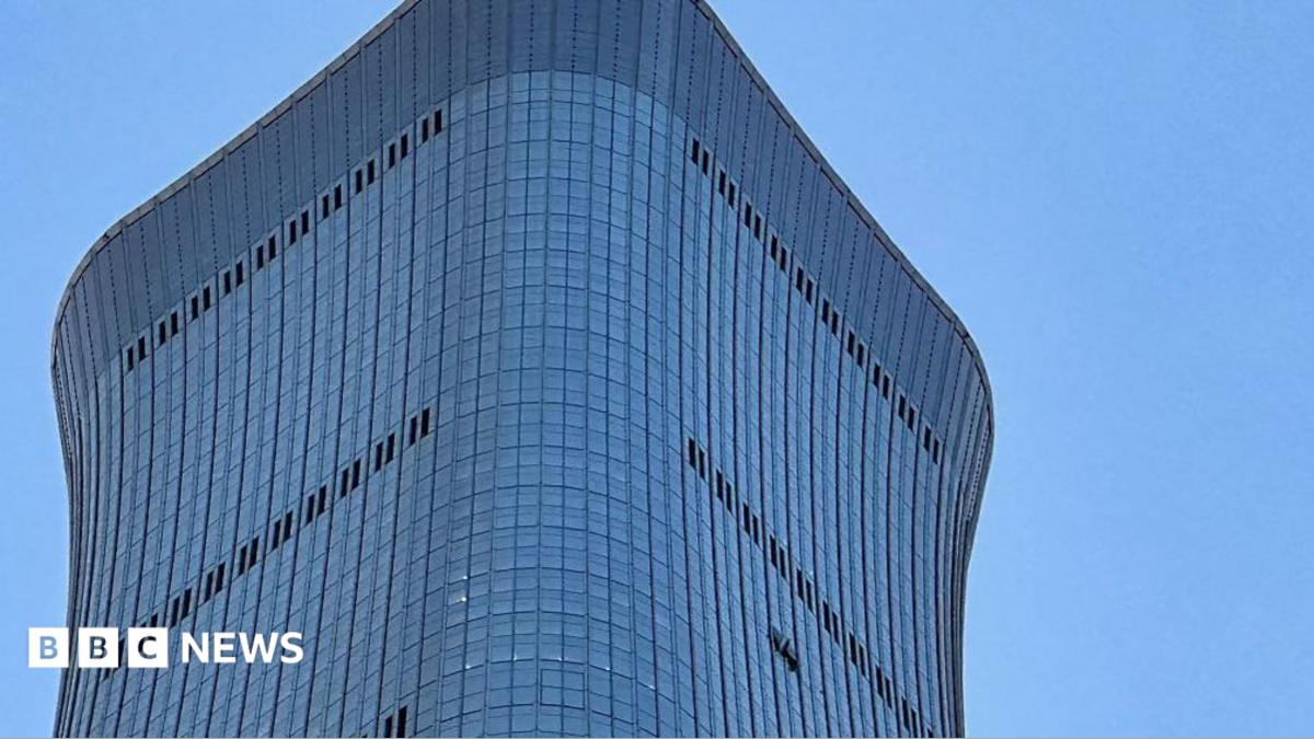 China says pilot crashed small plane into skyscraper for 'personal reasons'