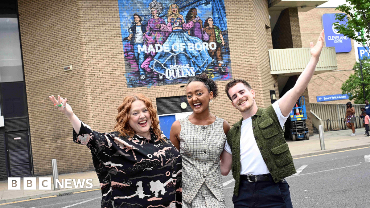 Smoggie Queens' mural celebrates Middlesbrough's humour