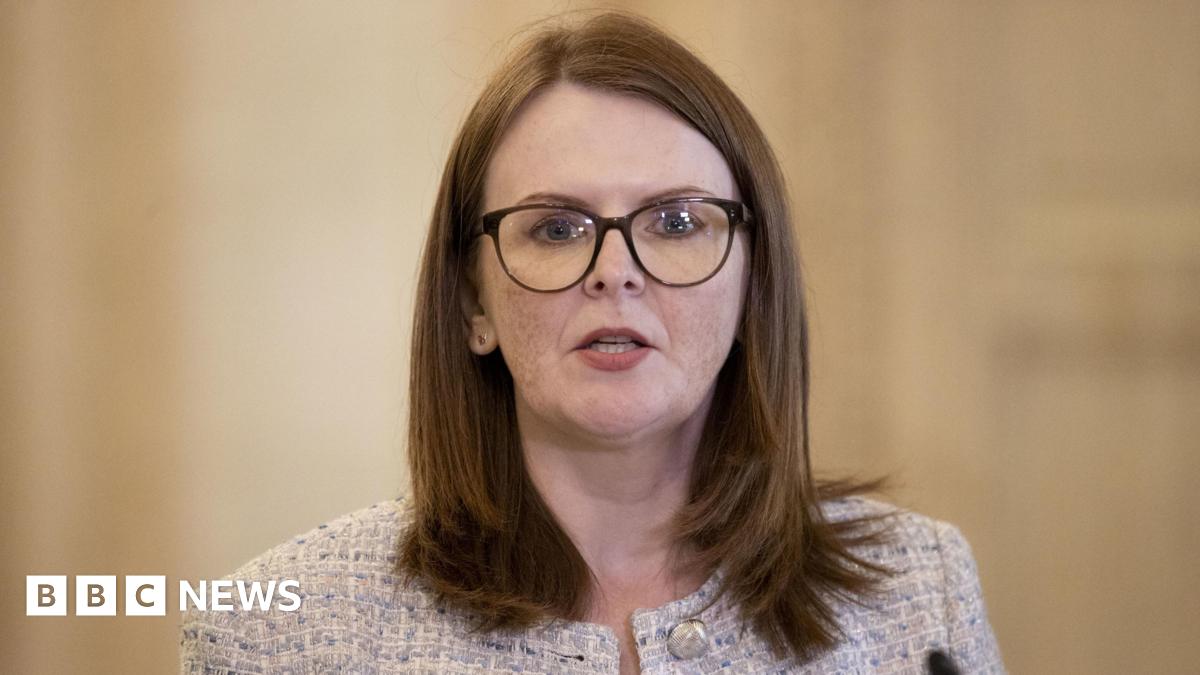 Good jobs bill: Row could block neonatal care rights, says economy minister