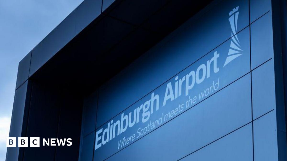 Edinburgh Airport tanker staff call off Christmas strike