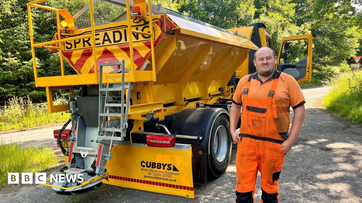 Gritters out as Scotland braced for 30C on hottest day of the year