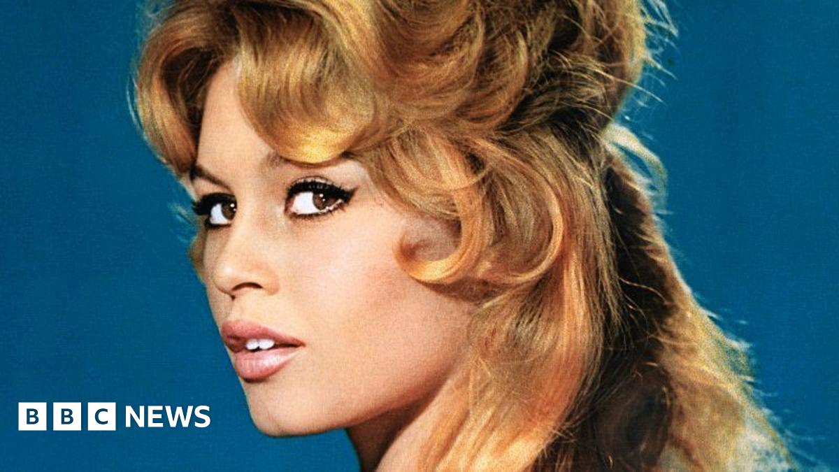 
                            Brigitte Bardot: French cinema icon dies aged 91