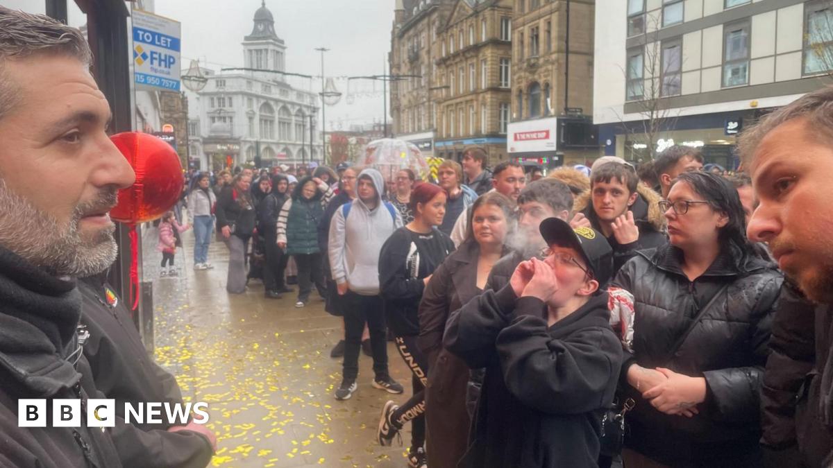 ‘Why I queued almost 24 hours in rainy Sheffield for a jacket potato’ ‘Why I queued almost 24 hours in rainy Sheffield for a jacket potato’