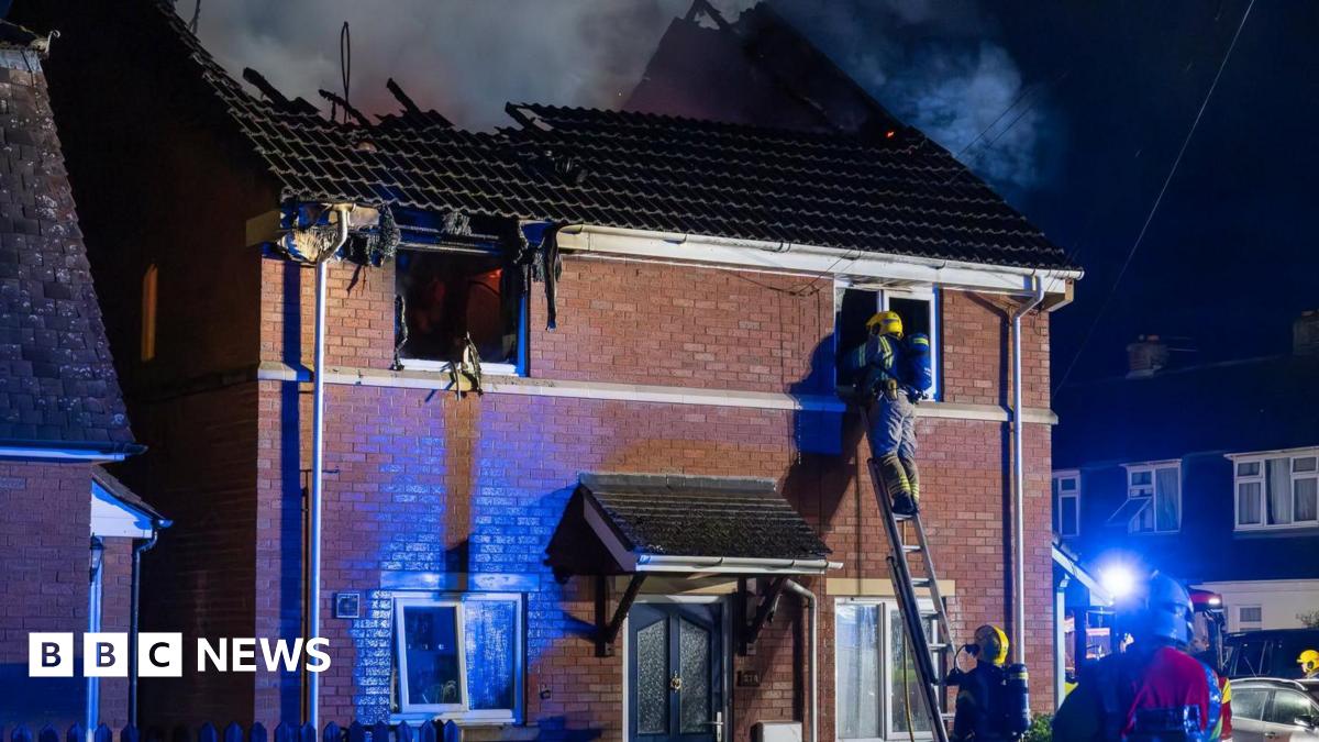 Woman 'completely heart broken' after Melksham building blaze