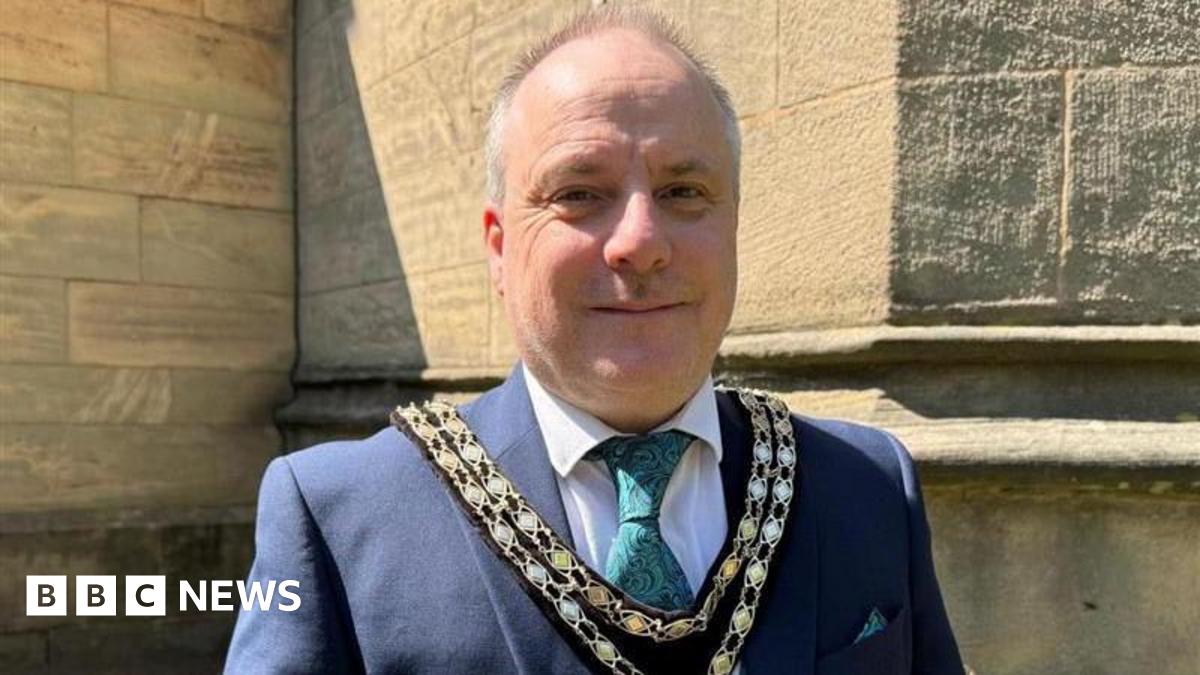 Bid to create 'first' mental health friendly town