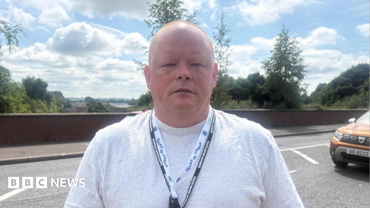 West Belfast: youth worker condemns scenes of disorder