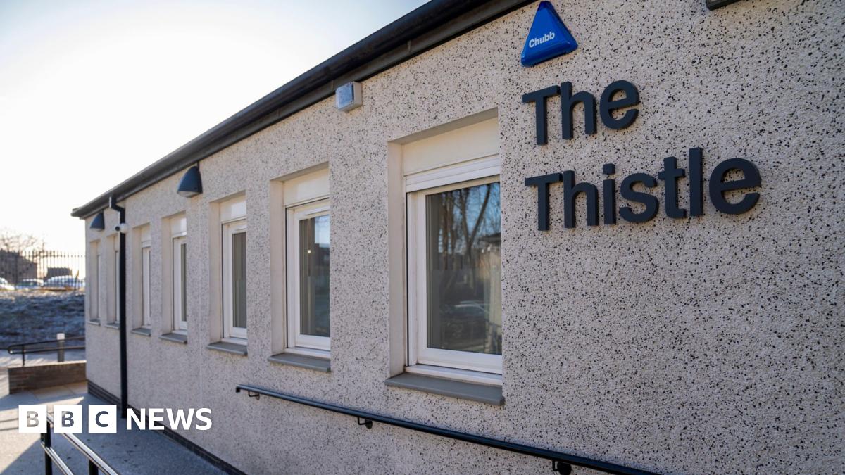 Man dies outside UK's first drug consumption room in Glasgow