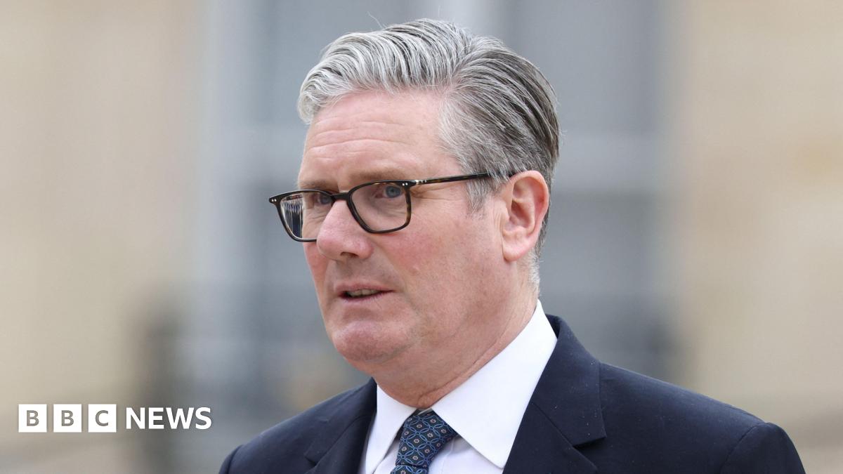 키어 스타머 영국 총리 리더십 위기 및 당내 지지 강조 관련 이미지