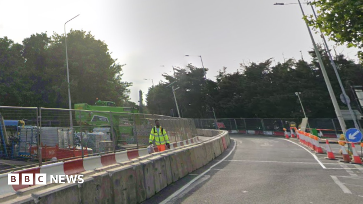 Council tax refund sought over Gallows Corner reopening delay