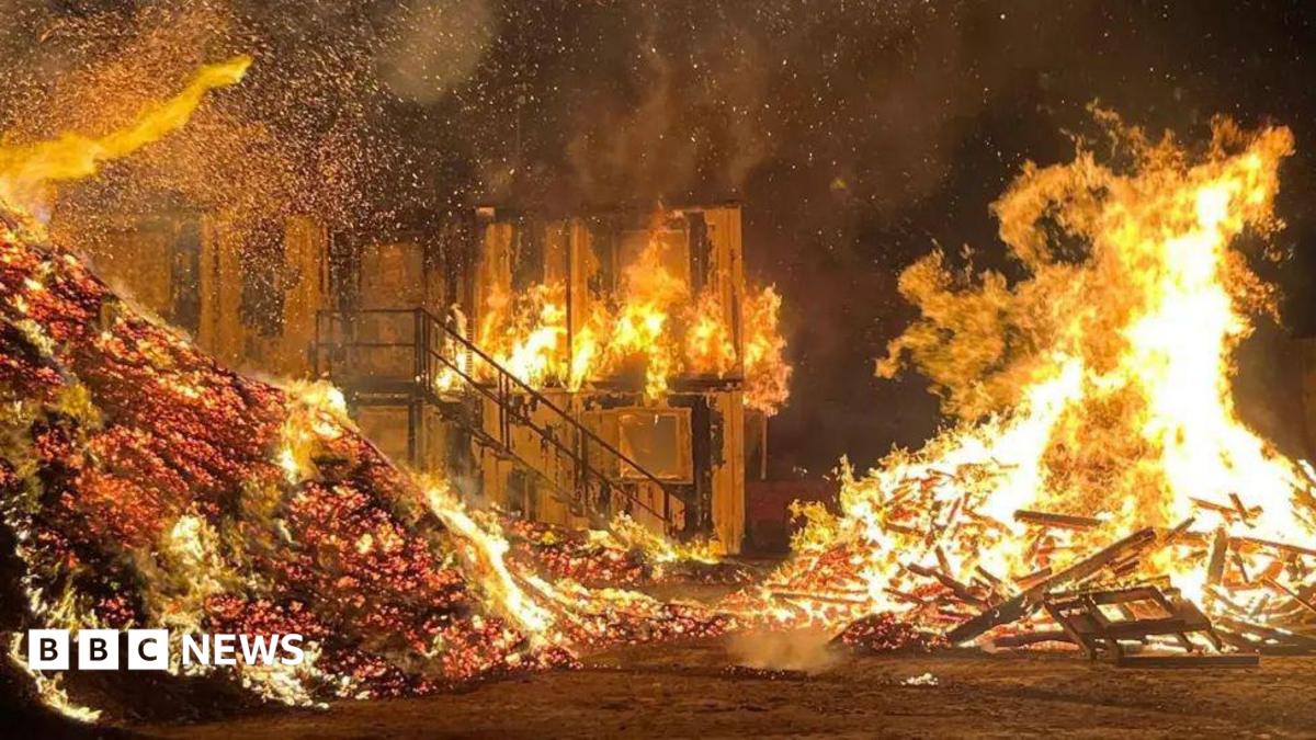 Firefighters leave scene of Henlade wood chip blaze