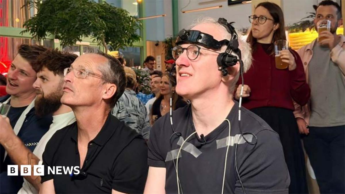 bbc.co.uk - James Gallagher - Is watching England play bad for your health?