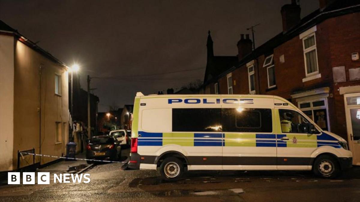 
                            Major incident in Derby as 200 homes evacuated and two arrested over explosives offences