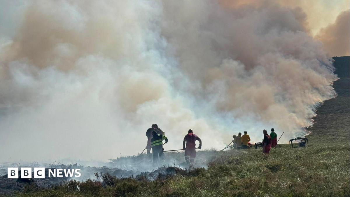Crews making 'really significant' progress tackling Cairngorms wildfire