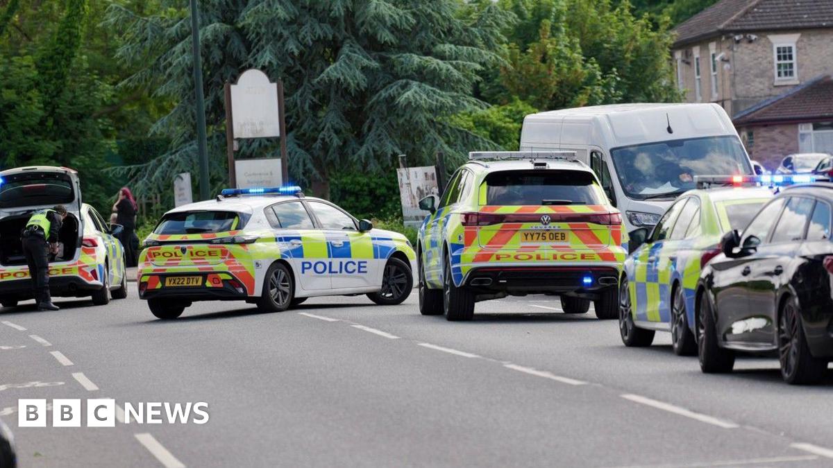 bbc.co.uk - Boy, 11, airlifted to hospital after Grimsby crash