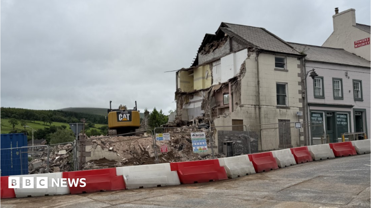 bbc.co.uk - Mike McBride  - Antrim Arms Hotel: Department not consulted before listed derelict hotel demolished