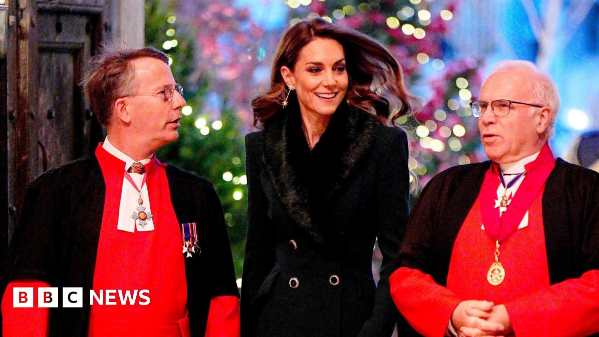 
                            Catherine's message of togetherness at carol concert