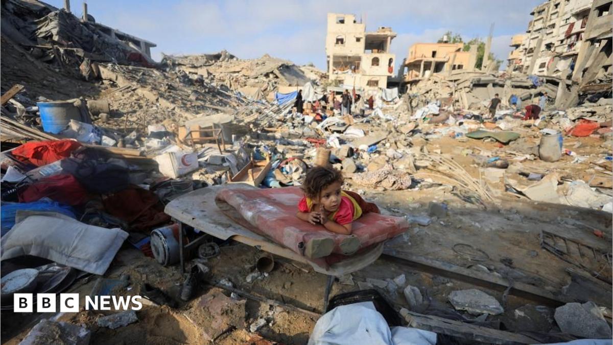 Hamas Agrees to Disarm in Gaza Following Trump’s Deal Announcement; Israel Yet to Respond Hamas Agrees to Disarm in Gaza Following Trump’s Deal Announcement; Israel Yet to Respond