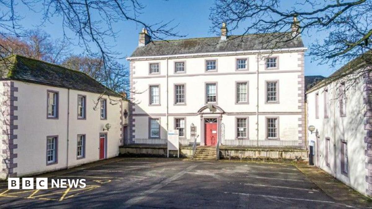bbc.co.uk - Federica Bedendo - Disused Penrith council office sold to housing developer