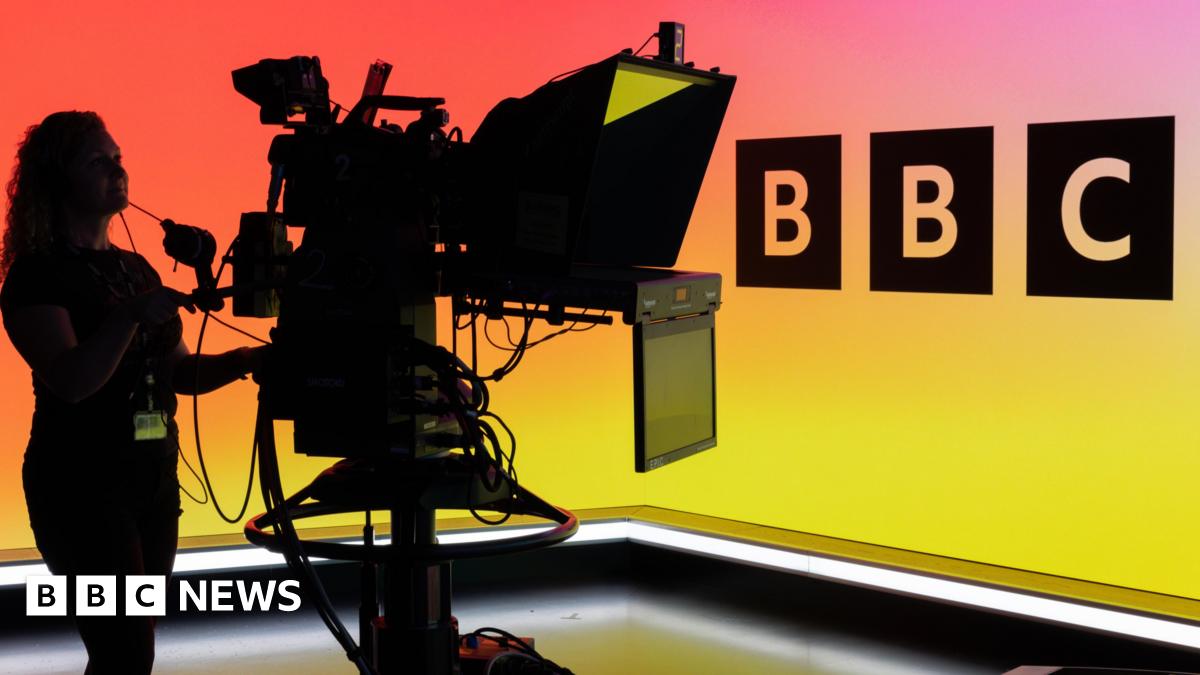 
                            Green paper: Debate on BBC's future kick-started by government consultation