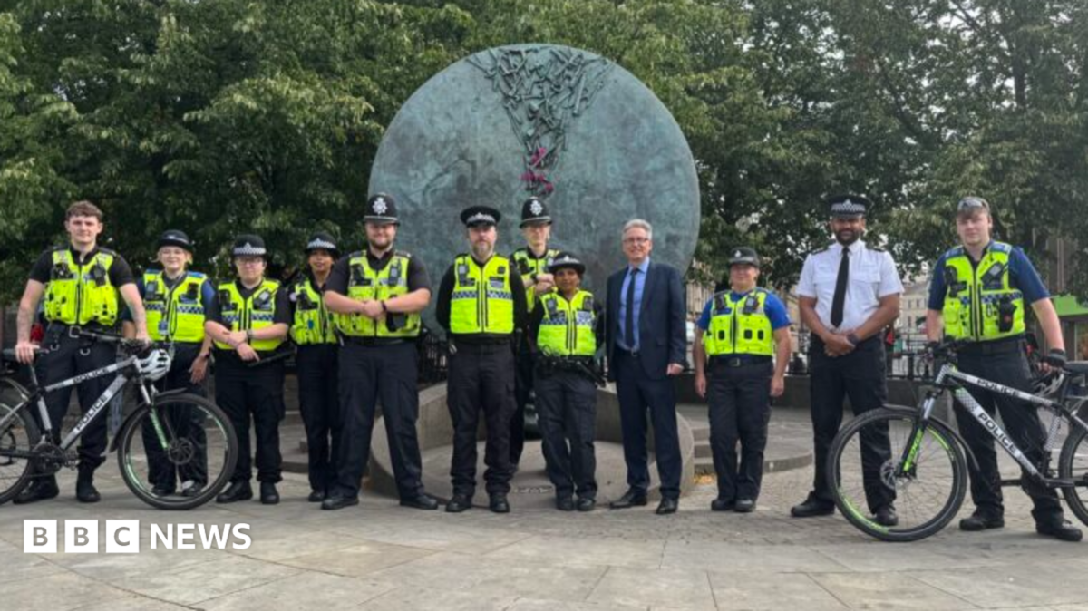 Extra West Midlands Police officers redeployed to neighbourhood teams