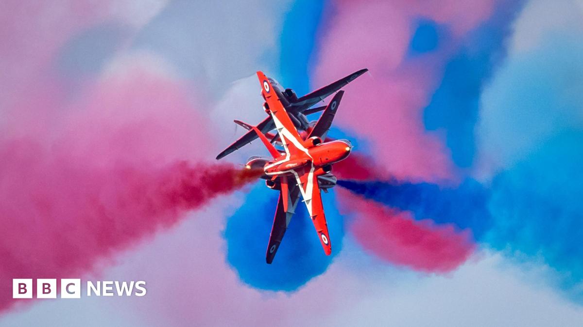 guernsey-air-display-2025-changes-to-evening-show-bbc-news