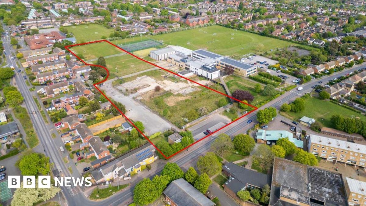 bbc.co.uk - Aimee Dexter - Cambridge secondary school may sell land for homes and sports hub