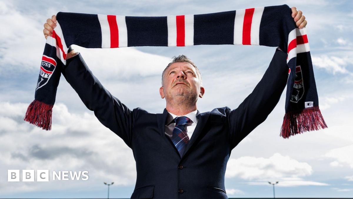 The stars aligned for Docherty and Ross County, says Ferguson - BBC News