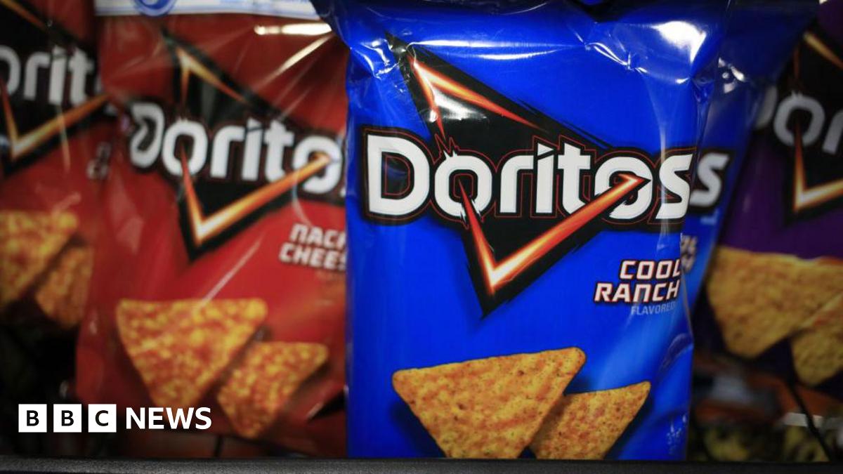 Armed police handcuff teen after AI mistakes crisp packet for gun in US