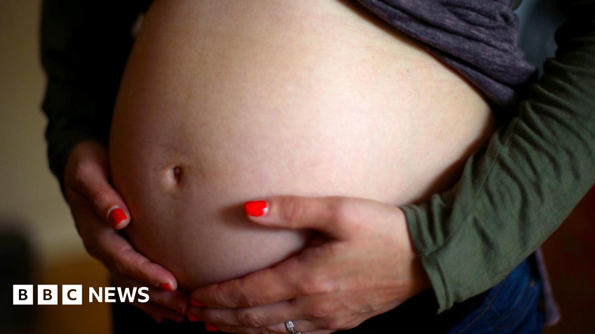 bbc.co.uk - Maisie Lillywhite - No plans' to close Stroud Maternity Hospital, says health trust