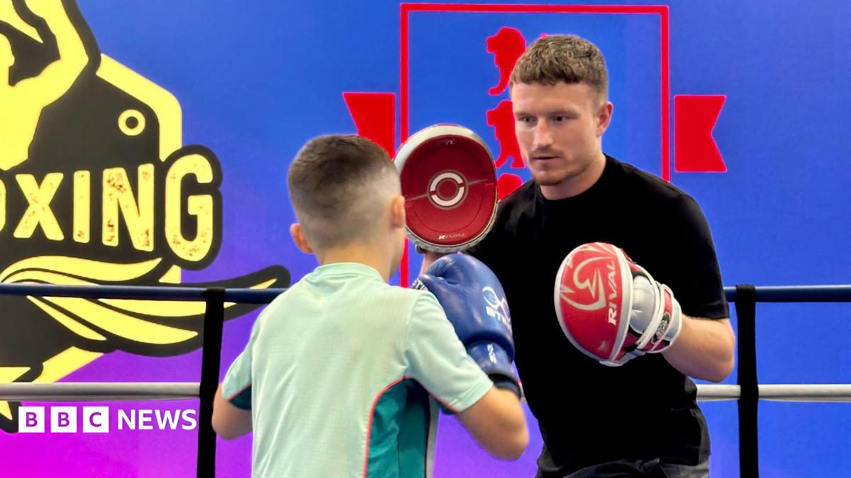 bbc.co.uk - Mick Lunney - Maltby Academy boxing scholarship gives students fighting chance