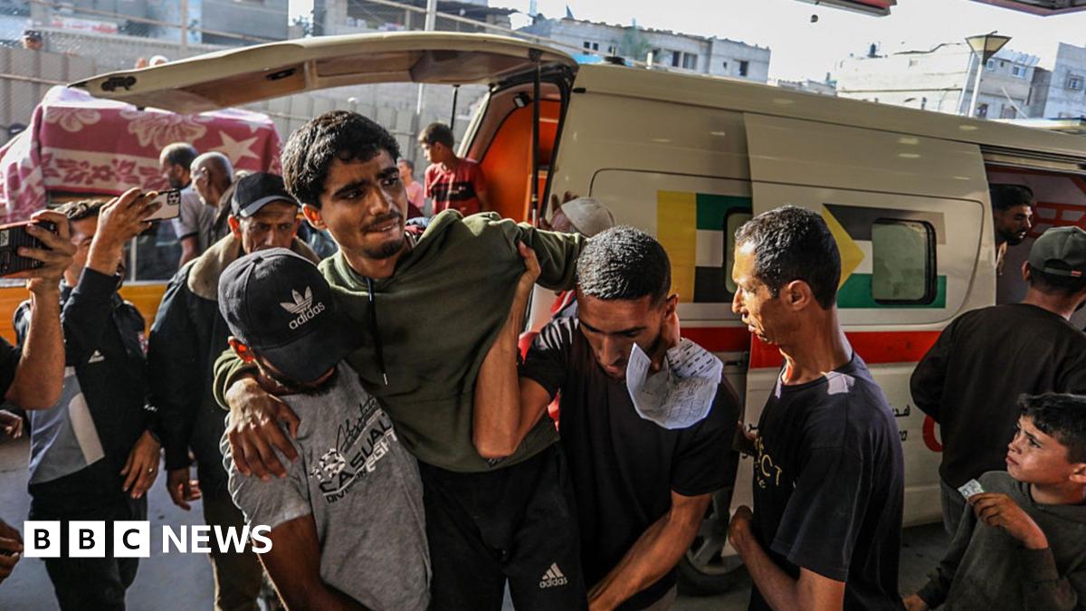 Gaza latest: 31 dead after Israeli tanks open fire near aid centre in Rafah, Hamas health ministry says