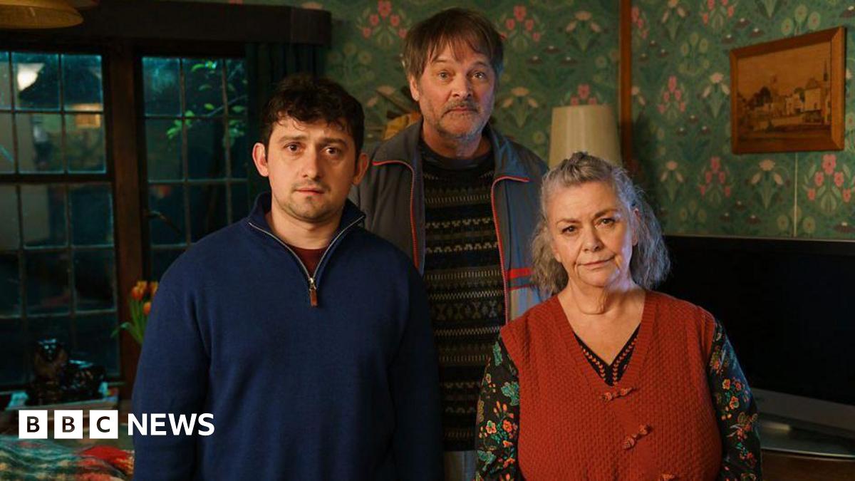 bbc.co.uk - Ethan Gudge - Can You Keep a Secret? Oxfordshire's writer reveals all (sort of)