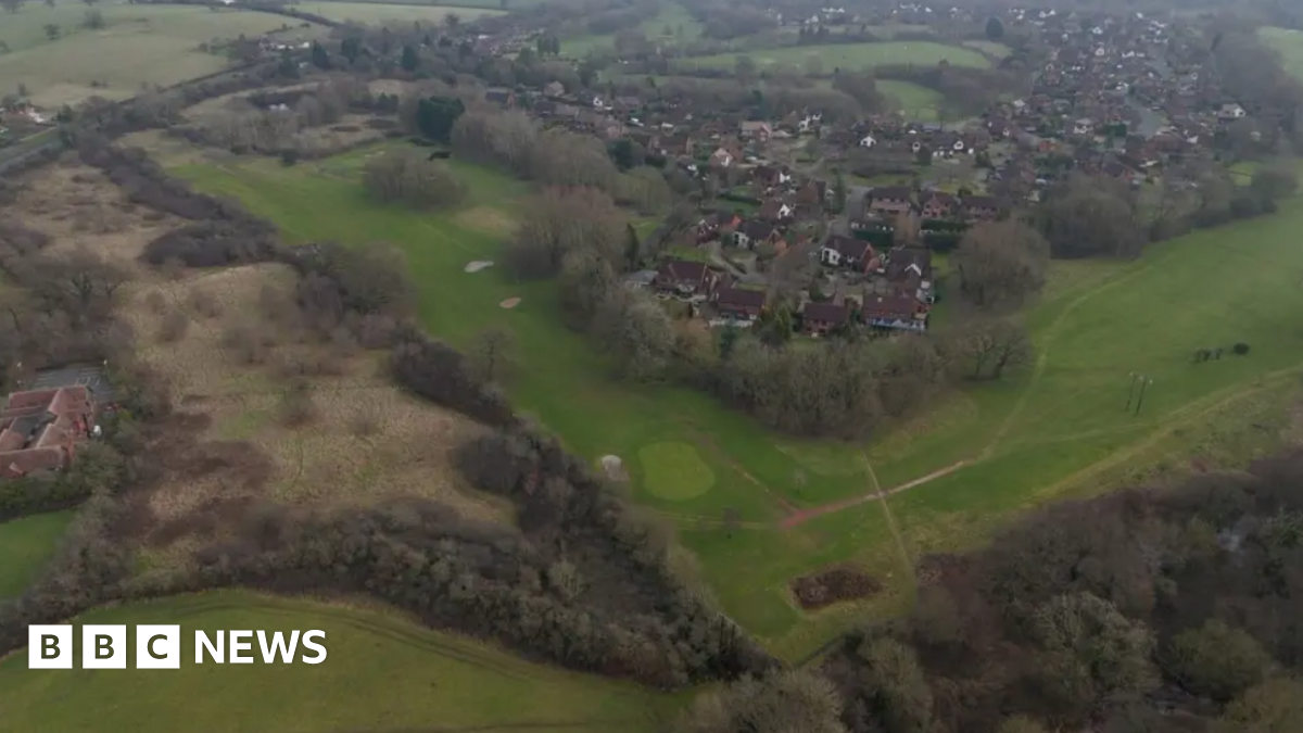 Redditch golf course homes plan backed as developer wins appeal