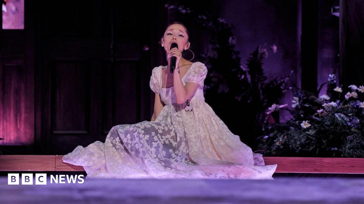 Ariana Grande leaves problems at home as her tour hits the UK