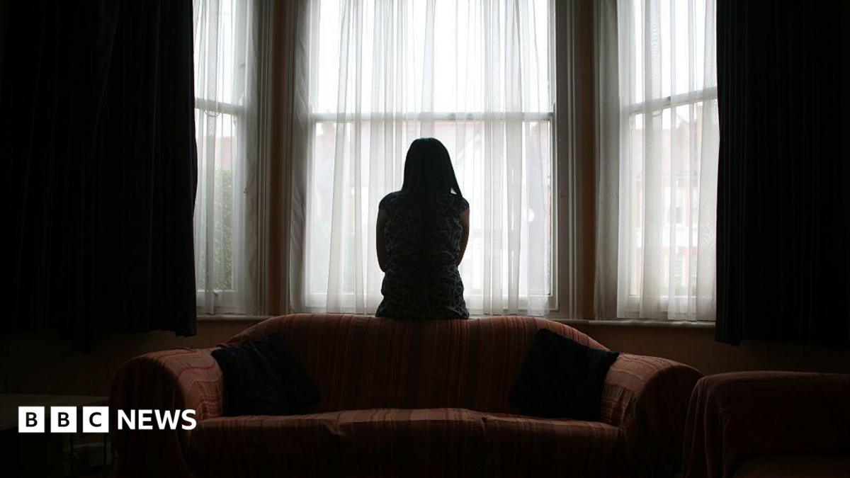How mum joined ‘rising number of hidden homeless’ after fleeing with daughter