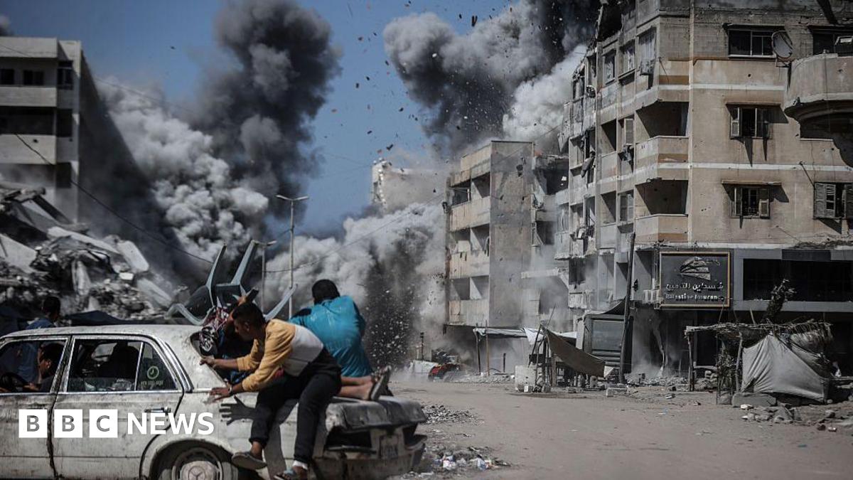 Trump Expresses Optimism for Gaza Ceasefire Amid New Peace Plan and Deadly Israeli Strikes