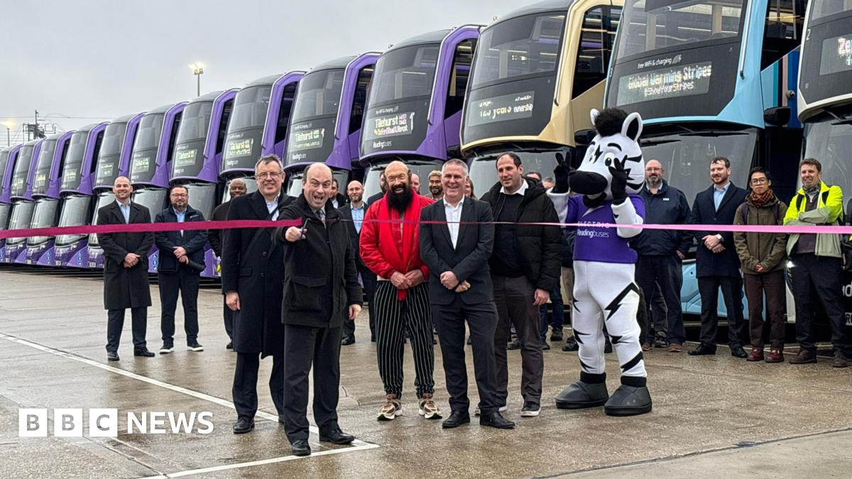 bbc.co.uk - Allen Sinclair - Reading bus firm unveils fleet of 24 electric vehicles