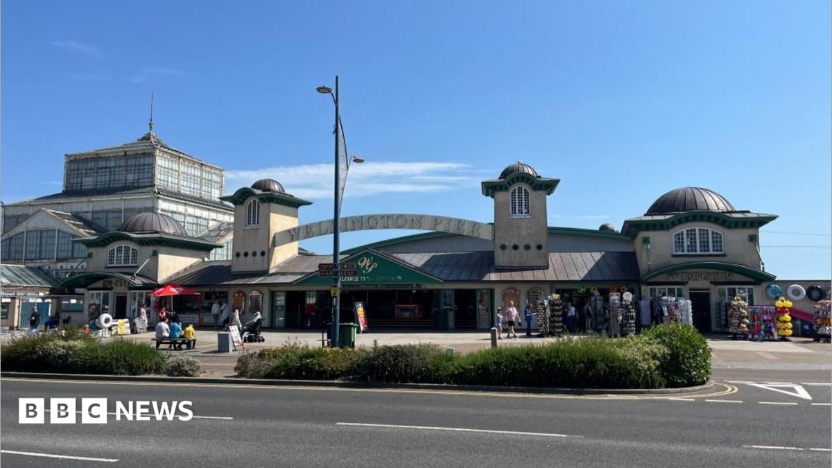 Plans To Double Great Yarmouth Arcade Pier Size Set For Approval BBC News plans-to-double-great-yarmouth-arcade-pier-size-set-for-approval-bbc-news