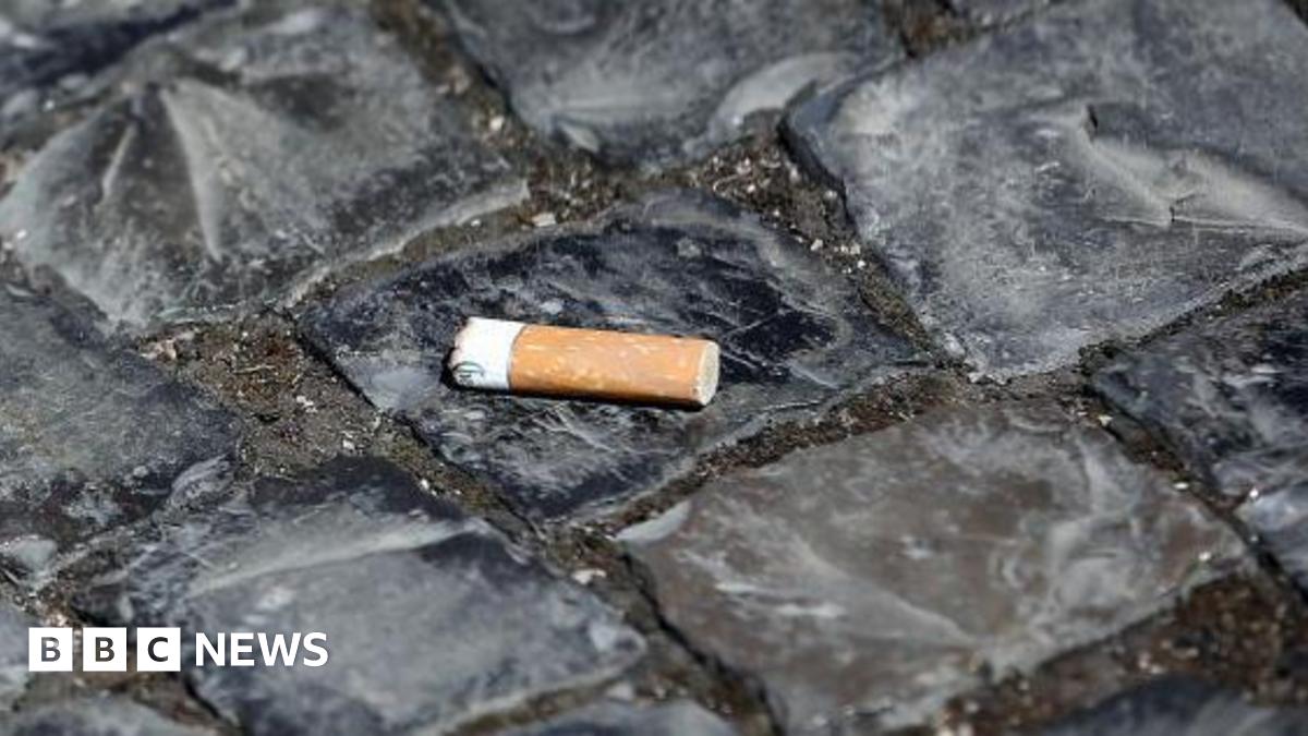 Croydon man must pay more than £800 over cigarette butt littering