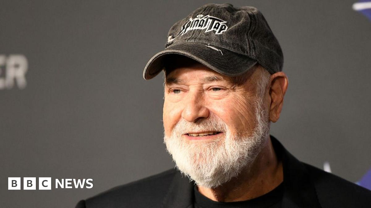 
                            Rob Reiner: Two found dead at LA home owned by director, police say